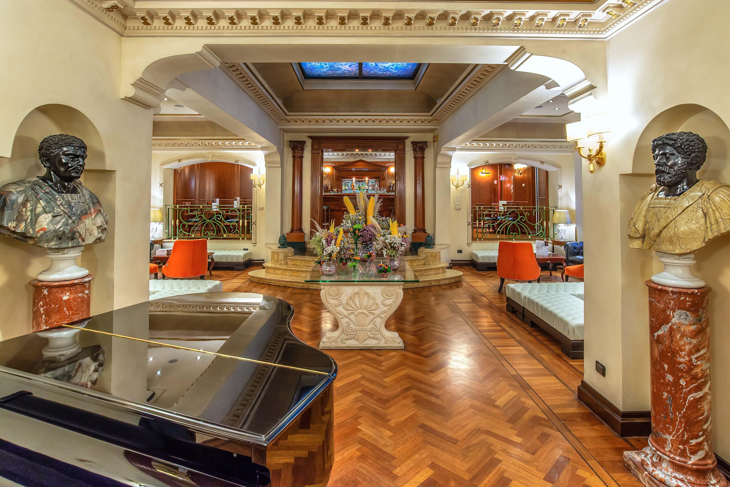 River Palace 4* Rom
